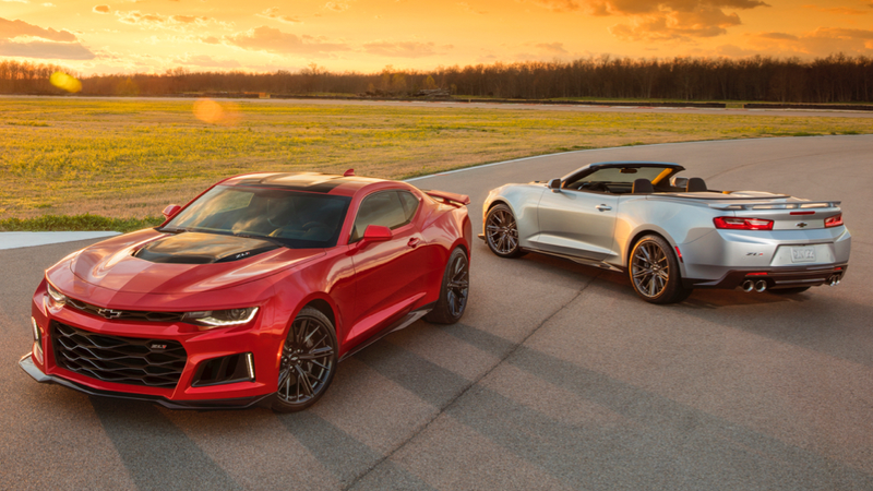 Illustration for article titled The 2017 Chevrolet Camaro ZL1 Convertible Is Your 640-Horse Sky Chariot